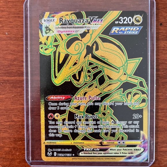 Rayquaza VMAX (Secret) - SWSH12: Silver Tempest Trainer Gallery (SWSH12: TG)